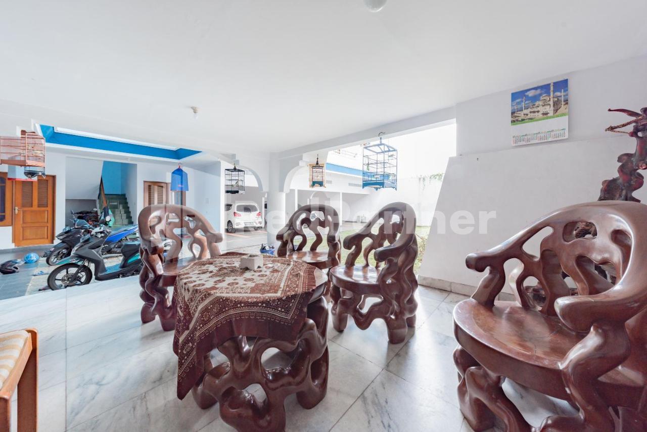 Biru Homestay Bandung Mitra Reddoorz Eksteriør billede