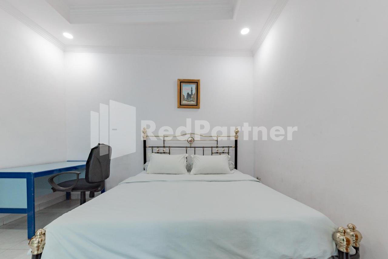 Biru Homestay Bandung Mitra Reddoorz Eksteriør billede