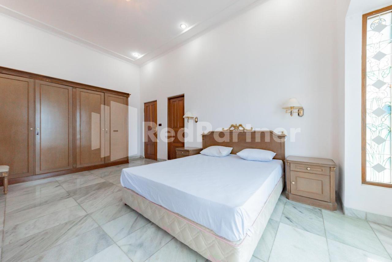 Biru Homestay Bandung Mitra Reddoorz Eksteriør billede