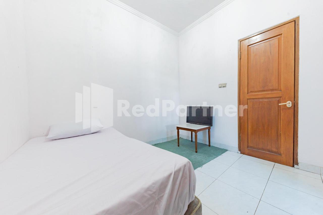 Biru Homestay Bandung Mitra Reddoorz Eksteriør billede