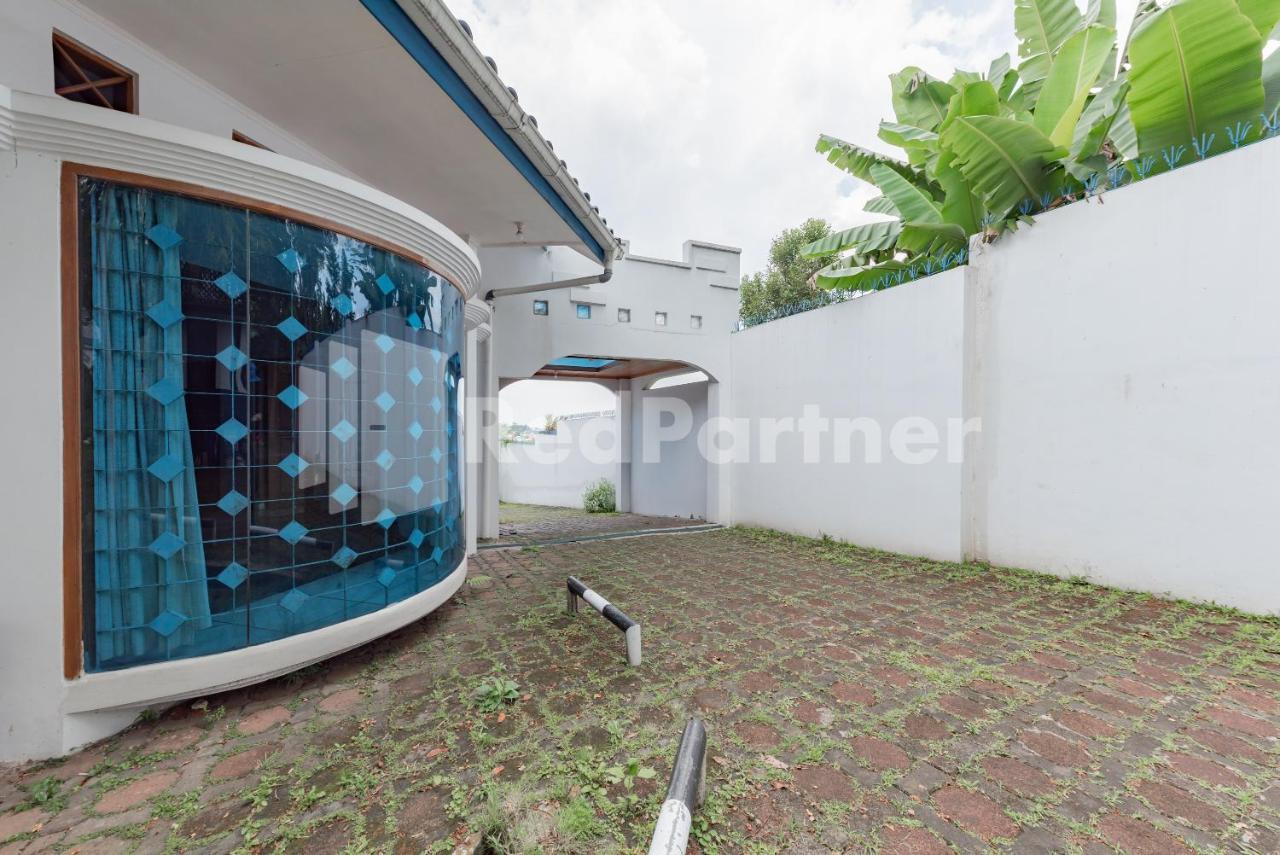 Biru Homestay Bandung Mitra Reddoorz Eksteriør billede